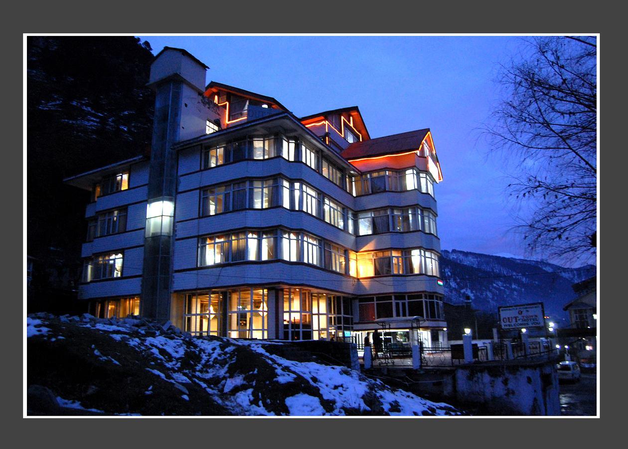Hotel Out Town Манали Экстерьер фото